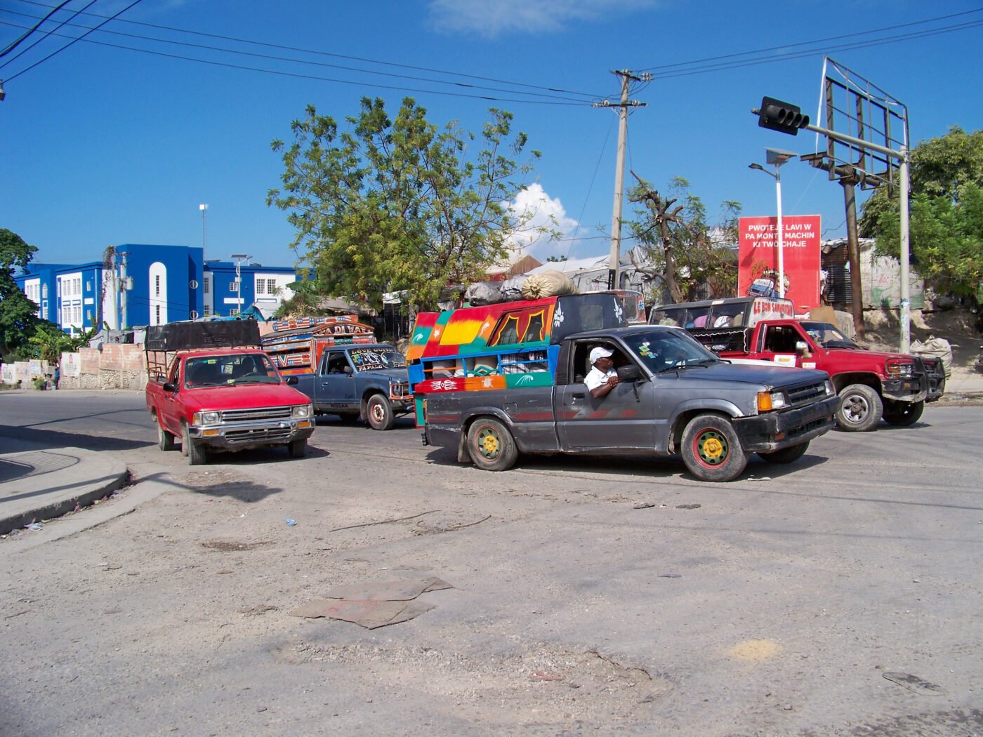 Haiti tap-taps Crédit: EricGoldhagen