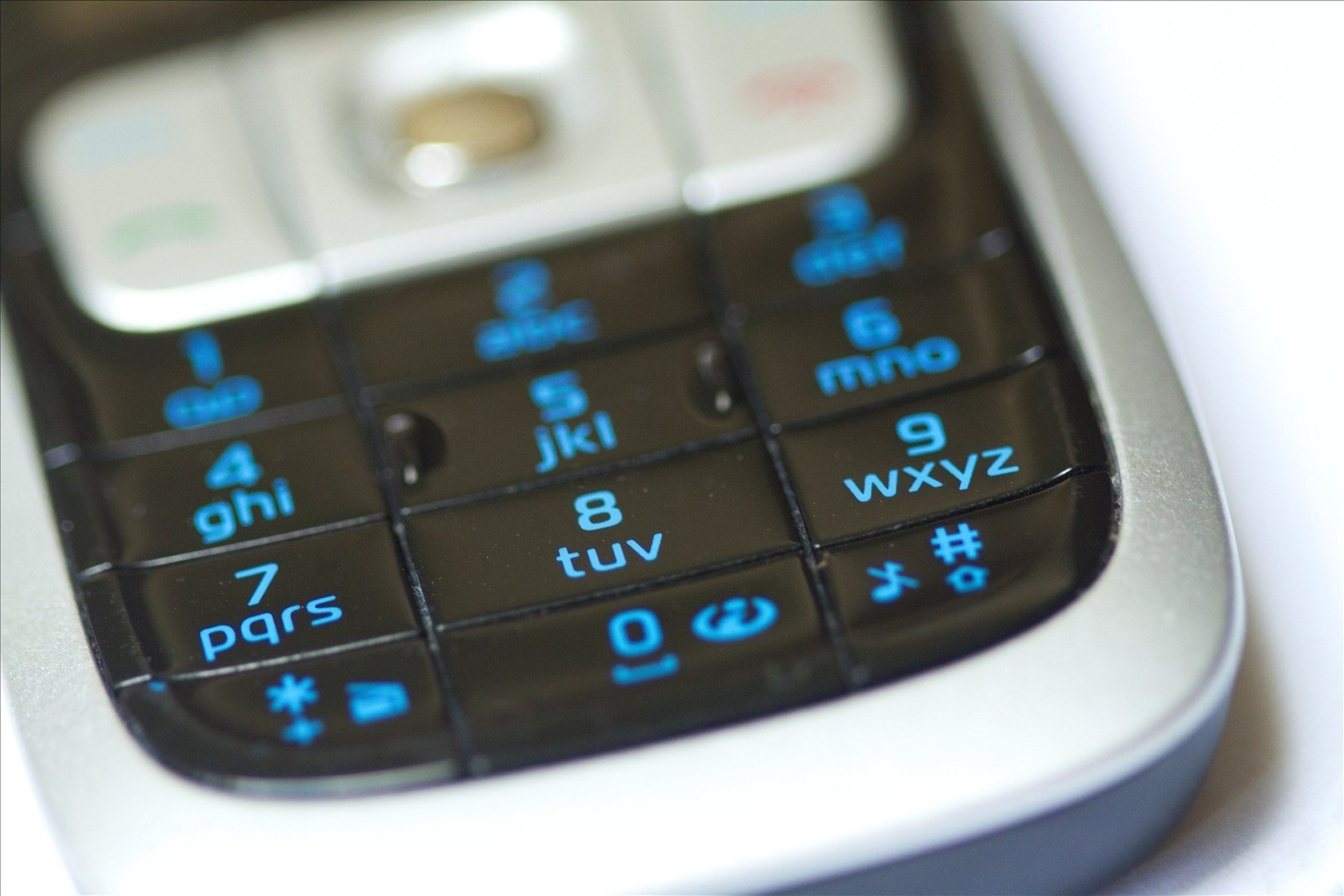 Le téléphone portable, un démon entre nos mains